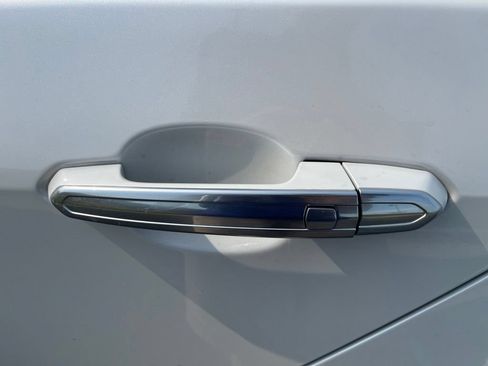 Used 2017 Cadillac CTS Luxury RWD image 17