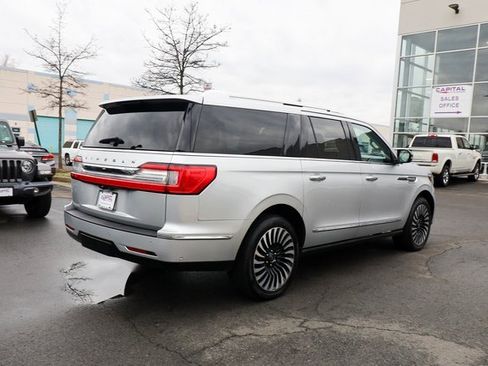 Used 2018 Lincoln Navigator L Black Label image 17