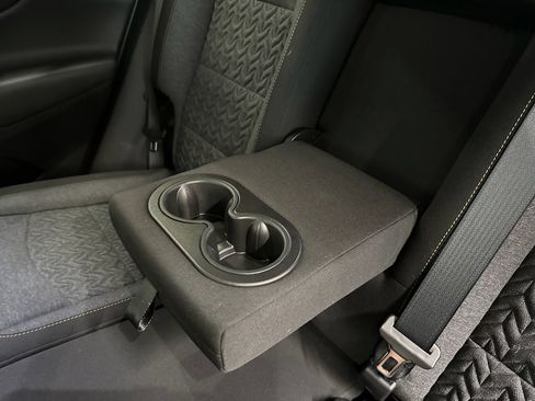 Certified 2024 Chevrolet Equinox LT w/ LPO, Floor Liner Package image 32