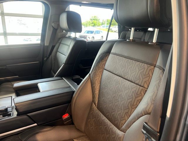 Used 2023 Toyota Sequoia Limited w/ TRD Off-Road Package AWD/4WD image 15