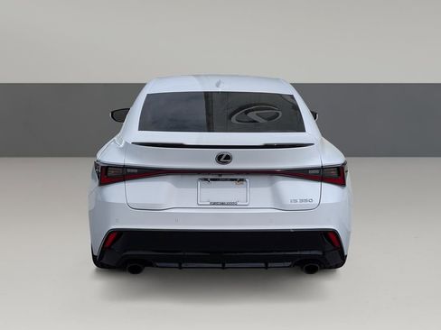Used 2022 Lexus IS 350 F Sport RWD image 10