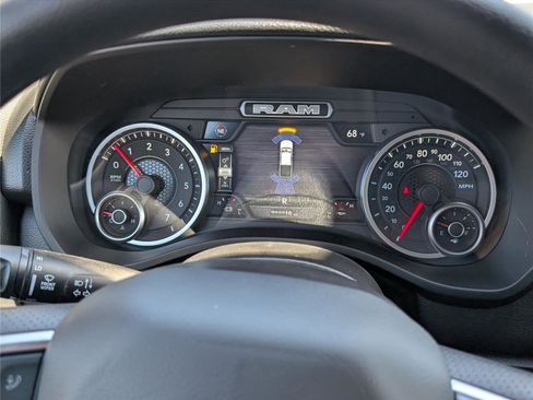 New 2026 RAM 1500 Express image 24