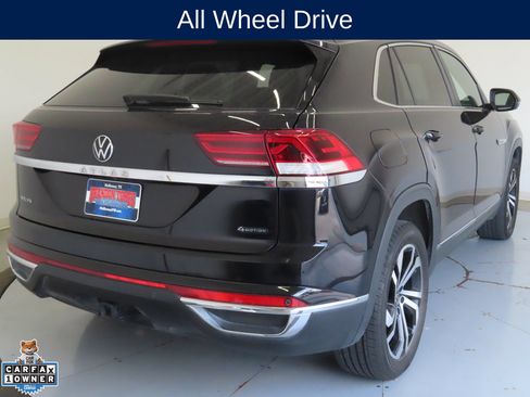 Certified 2023 Volkswagen Atlas Cross Sport SEL AWD/4WD image 3