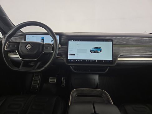 Used 2022 Rivian R1S Launch Edition image 27