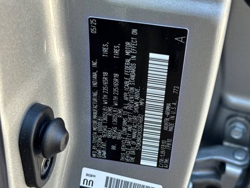 Certified 2025 Toyota Highlander XLE AWD/4WD image 30