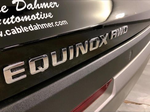 Used 2025 Chevrolet Equinox LT image 8
