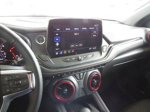 Used 2025 Chevrolet Blazer RS image 30