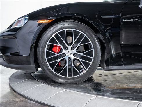 Certified 2025 Porsche Taycan 4S image 14
