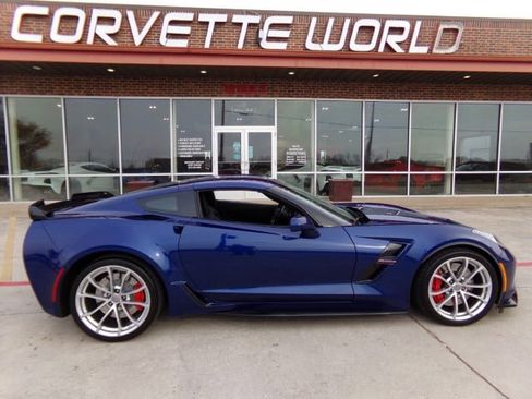 Used 2017 Chevrolet Corvette Grand Sport image 4