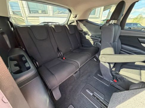 Used 2019 Subaru Ascent Premium image 36