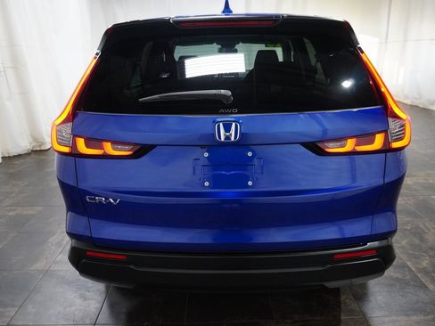 Used 2023 Honda CR-V EX image 5