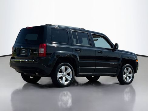 Used 2012 Jeep Patriot Limited AWD/4WD image 7