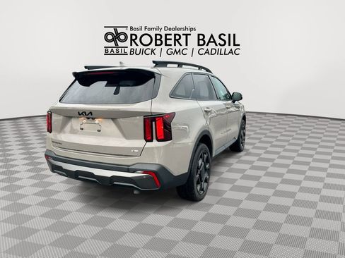 Used 2025 Kia Sorento X-Line EX AWD/4WD image 8