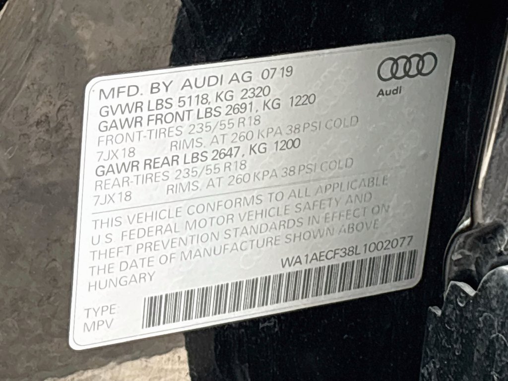 Used 2020 Audi Q3 2.0T Premium AWD/4WD image 35