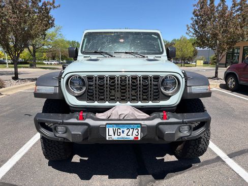 Used 2024 Jeep Wrangler Rubicon w/ Capability Package AWD/4WD image 3