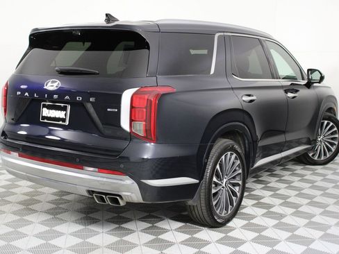 Used 2024 Hyundai Palisade Calligraphy image 4