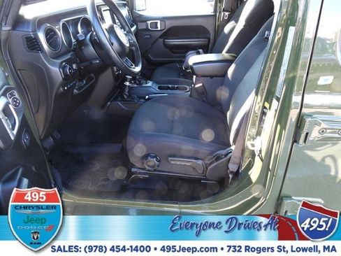 Used 2023 Jeep Wrangler Unlimited w/ Cold Weather Group AWD/4WD image 17