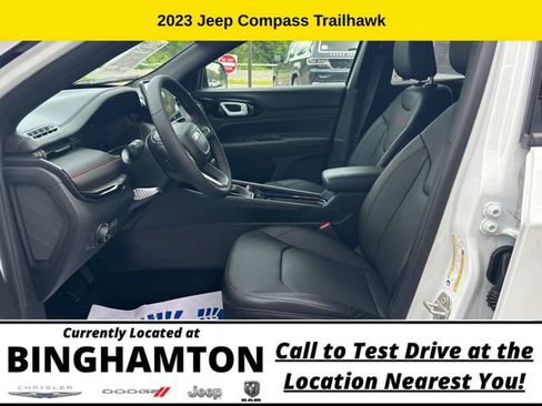 Used 2023 Jeep Compass Trailhawk w/ Trailhawk Elite Group AWD/4WD image 13