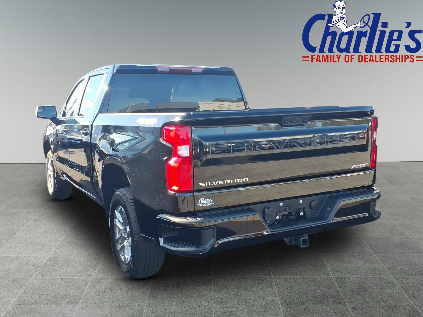 Used 2026 Chevrolet Silverado 1500 RST AWD/4WD image 5