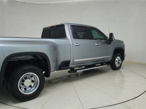 Used 2024 Chevrolet Silverado 3500 High Country image 70