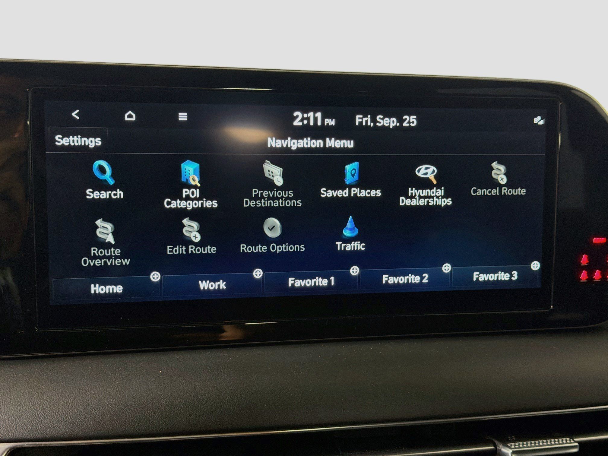 Used 2023 Hyundai Palisade Calligraphy w/ Cargo Package FWD image 21