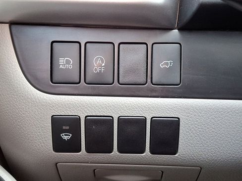 Used 2018 Toyota Highlander XLE w/ Protection Package #3 image 25