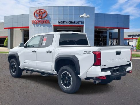New 2025 Toyota Tacoma TRD Off-Road image 8