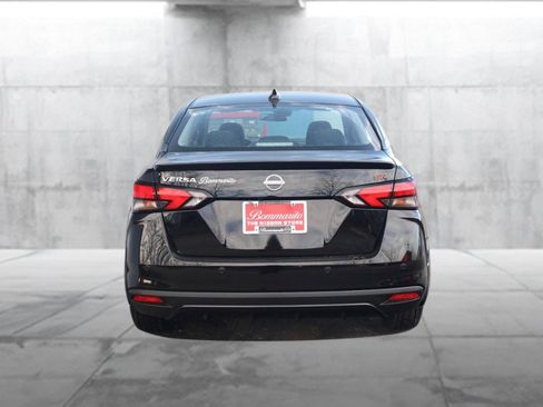 New 2025 Nissan Versa SR w/ Trunk Package image 6