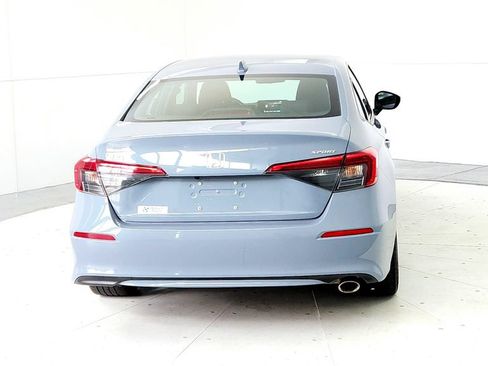 Used 2023 Honda Civic Sport image 5