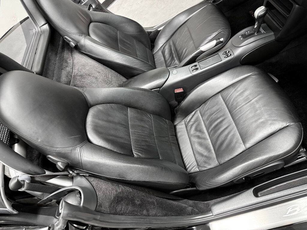 Used 1999 Porsche Boxster RWD image 37