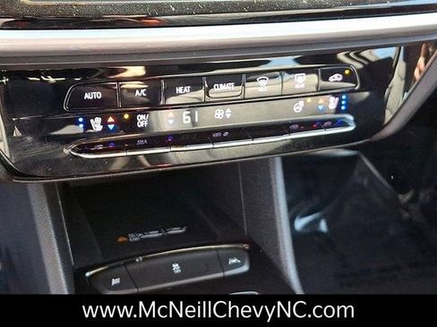 Used 2022 Chevrolet Bolt EUV Premier w/ Sun & Sound Package image 16