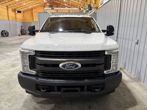 Used 2019 Ford F250 XL w/ Power Equipment Group image 7