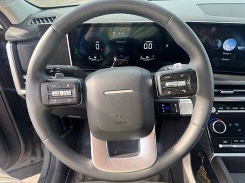 Used 2024 Hyundai Santa Fe SEL AWD/4WD image 7