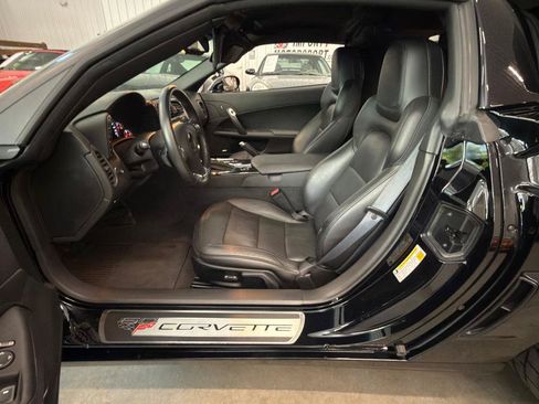 Used 2013 Chevrolet Corvette Grand Sport w/ 2LT Preferred Equipment Group RWD image 38