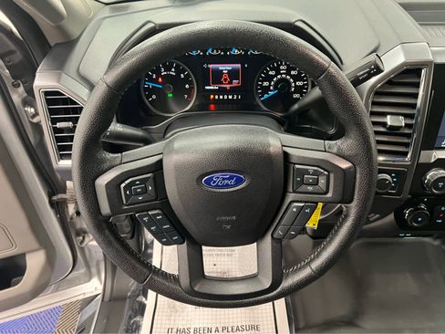 Used 2016 Ford F150 XLT w/ Equipment Group 302A Luxury image 14