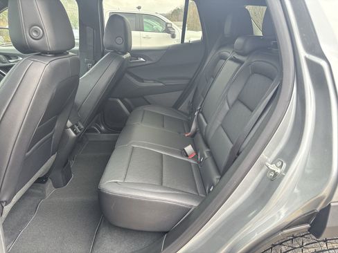 New 2026 Chevrolet Equinox LT w/ Convenience Package II image 24