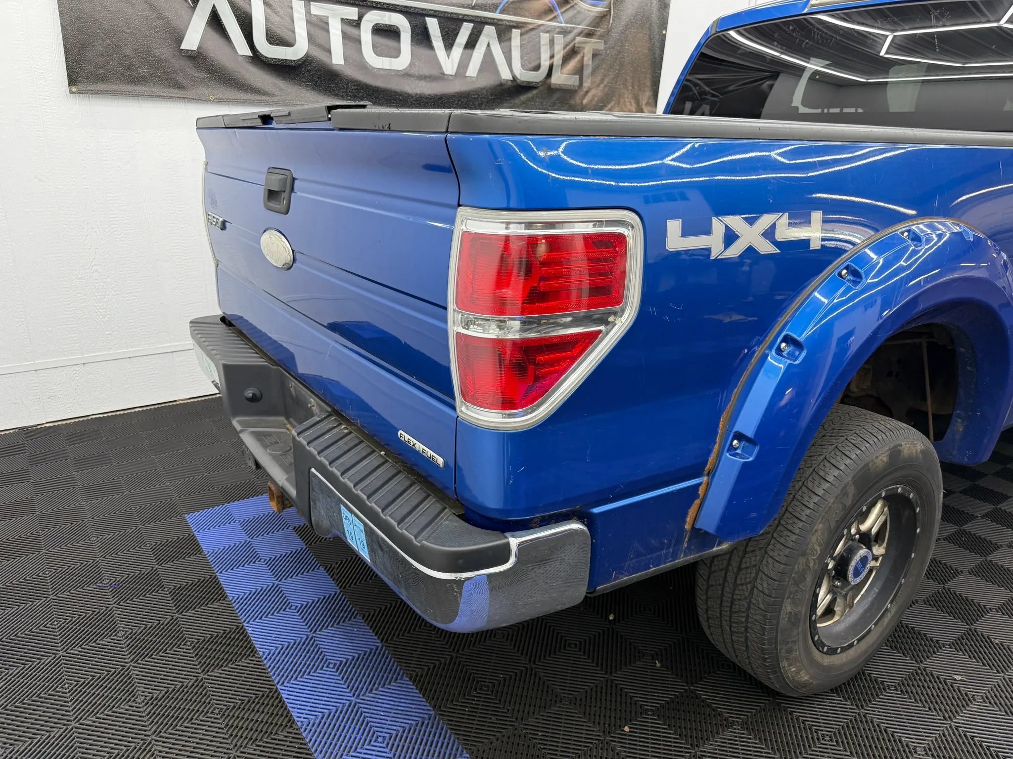 Used 2012 Ford F150 XLT AWD/4WD image 3