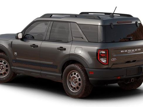 New 2024 Ford Bronco Sport Big Bend w/ Convenience Package AWD/4WD image 2