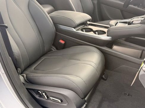 New 2025 Acura RDX SH-AWD image 22