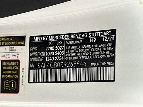 Used 2025 Mercedes-Benz C 300 Sedan image 9