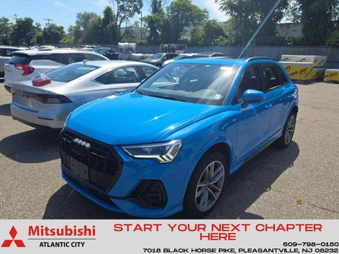 Used 2022 Audi Q3 2.0T Premium Plus AWD/4WD image 1