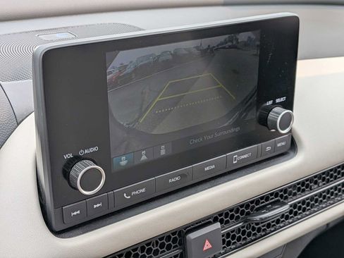 Used 2024 Honda HR-V LX image 27