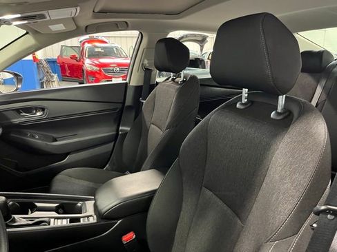 Used 2024 Honda Accord EX image 23