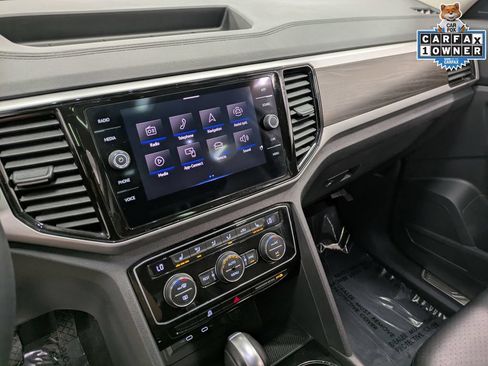Used 2023 Volkswagen Atlas SE AWD/4WD image 13