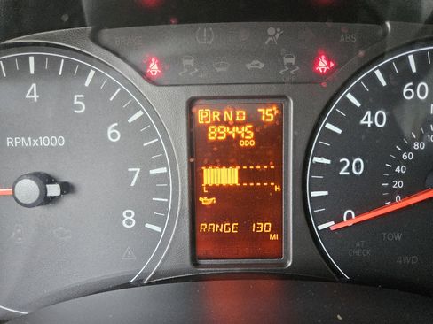 Used 2019 Nissan NV 2500 SV image 38