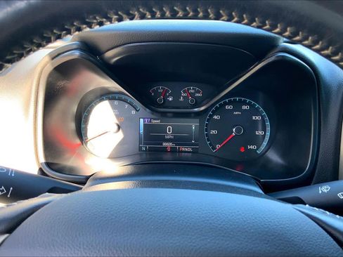 Used 2017 GMC Canyon Denali image 24