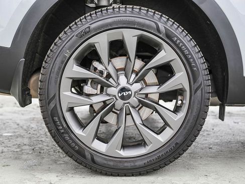 Used 2023 Kia Sorento X-Line EX image 12