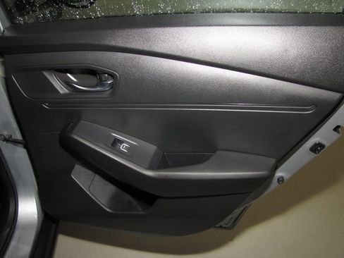 Certified 2023 Honda Accord LX image 17