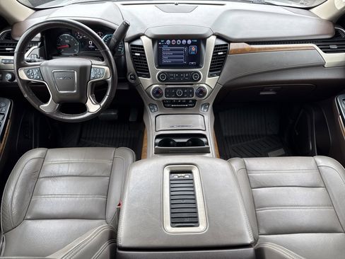 Used 2020 GMC Yukon XL Denali w/ Denali Ultimate Package image 31