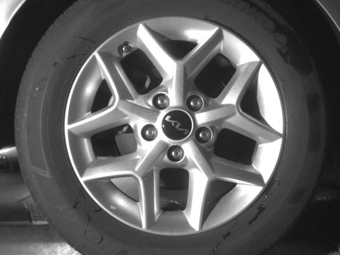 Used 2025 Kia Soul LX w/ LX Technology Package FWD image 15